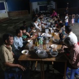 『訪問者　』の画像