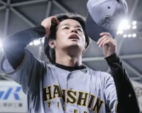 高橋遥人、坂本の時と伏見の時で球種の割合が全然違うんよな
