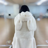 『[ニアジョイ] 逢田珠里依「白うさぎさんがいる…！と思ったら山野愛月さんでした」』の画像