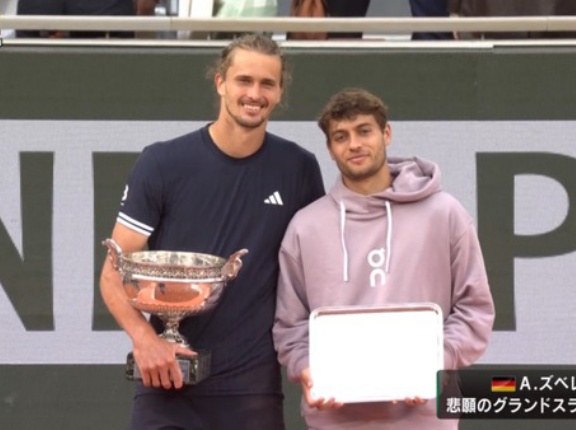 【速報】ズベレフが全仏オープン初優勝！ついに悲願のGS王者ズベレフに！！！！