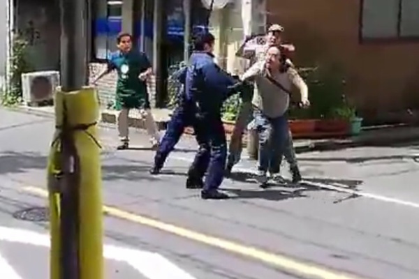 都立大学駅近くでの 刃物男 の取り押さえ クロネコすげえ 今を駆けるー最新ニュース速報ー