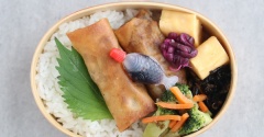 朝から春巻きを揚げる日