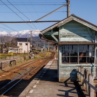 舌山駅