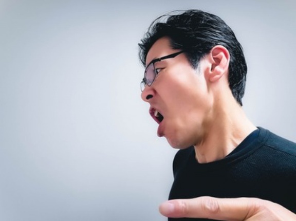 【警告】結婚相談所『”ちいかわにブチギレてる男”からは絶対に逃げろ』