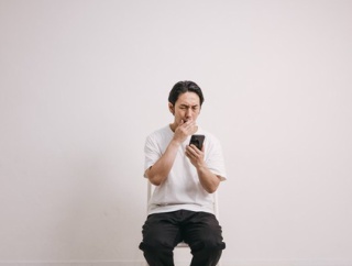 【超絶大悲報】ワイ底辺フリーター、株で損切りをしてしまう・・・