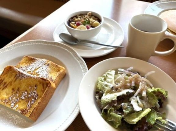 【宝塚市 朝食】旅先でゆったりと朝ごはんを食べているよう『Royal Host宝塚店』に行って来ました♪