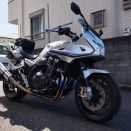 CBカスタム「メーターカバー＆ポケットリッドカーボン転写」編