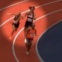 【動画】アメリカで行われた女子リレーで、女子選手が前の走者の頭を金属のバトンで強打し脱落させてしまう…