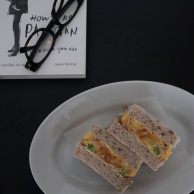 デリ風お弁当スタイル【キッシュ風サンドイッチ(レシピ付き】