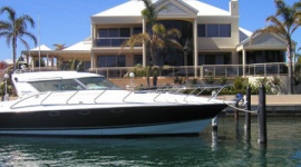 お金で愛は買えないかもしれないが、幸せは買える