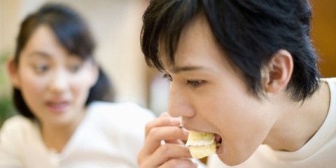 婚約中の彼が、私の方が料理が得意だからと丸投げしてくる。かと言って他の家事を率先してやるわけでもなく。共働きであなたの方が帰ってくるの早いよね？？