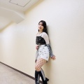  【画像】声優の内田真礼(36)さん、太ももがドスケベすぎるｗｗｗ