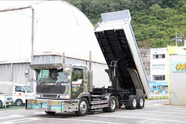 デコトラ中古車まとめ プロフィア