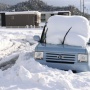 【マジ注意】「雪にお湯をかけて溶かす行為、絶対にダメ！！もしやると想像以上に悲惨で危険な事になるぞ！」　→　正しい雪の溶かし方はこちら！！
