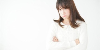 私たち夫婦は国際結婚で、旦那が帰国するときは飛行機代が30万はかかる。それを勿体ない勿体ないと弟嫁がうるさい。人の家計に口出しすんな！