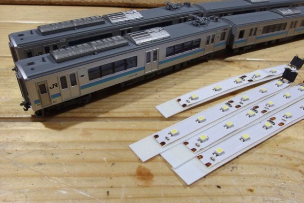 KATO製品用自作LED室内灯　白40本セット KATO車両への自作室内灯装着方法（東急5050系4000番台で