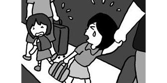 思春期ど真ん中に父がフリンして離婚→その相手と10年後くらいに再婚。私の家族を壊した相手の女が許せない…