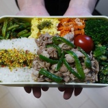 『2023/4/4のパートナーの相棒のボリューミーお弁当 【#お弁当】【1858個目】』の画像