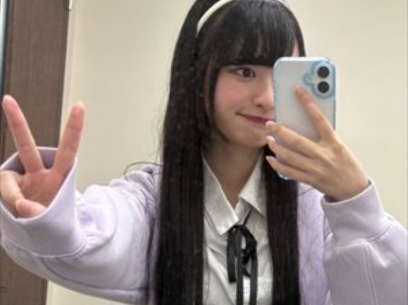 【画像】新人女性声優さん、とんでもない衣装でムッチムチの太ももを披露するｗ