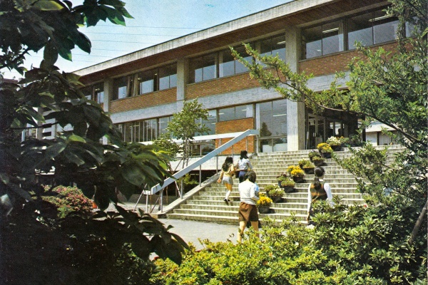 ゴミか宝か 学校系非売品