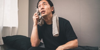 結婚祝いに嫁の父からもらったエアコンがもう温風しか出ないのに、嫁が買い替えさせてくれないんだ…ファザコンが鬱陶しい…