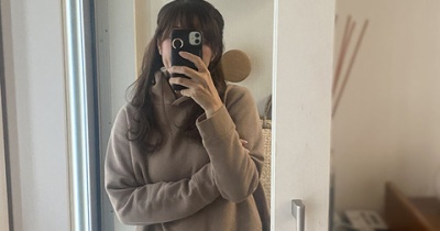 また被った！長女と母、まさかの「色丸かぶり」。親子でブームのカラーでワンマイルコーデ！