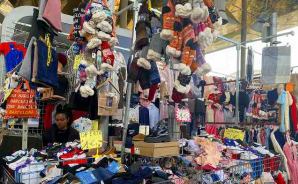 スペインの蚤の市で大量購入