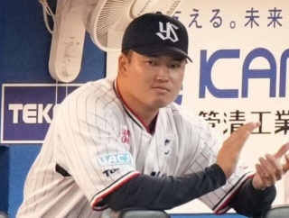 村上宗隆 5年1億2000万ドル(185億円)　岡本和真 3年5400万ドル(83億円)