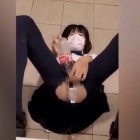 ◆マ〇コの中にコーラとメントス、この日本人女子のオ〇ニ動画が海外で人気にww