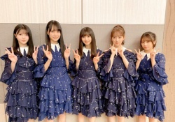 【乃木坂46】肩が・・・ｗ この衣装可愛くていいよなｗｗｗｗｗ