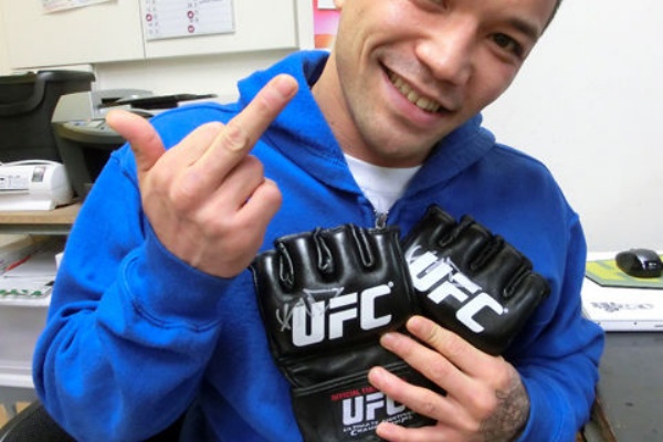 SJV 山本“KID”徳郁 UFC オフィシャル グローブ サイン入り | SJV