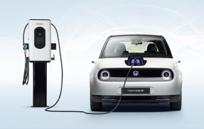 【大論争】「EV失敗は大学レベルの理系の知識があれば誰でも予想できた。技術を知らない文系を無視したトヨタの勝ち」