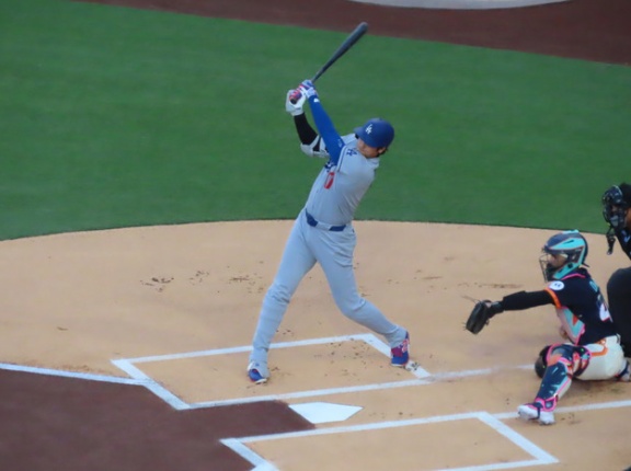 大谷翔平は、何かを諦めることになるのではないか？