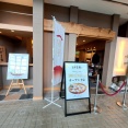 『富山空港』内に寿司店『とやま鮨 富山高山すし空港店』がオープンするらしい。1階にあった『とやま鮨とやま鮨らーめん』は2階へ移転してる。