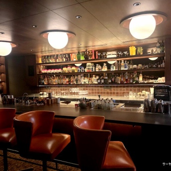 【Funkytown (F*nkytown)】　at　Sukhumvit Soi37　～飲むトムヤム!? アワード受賞の超絶おしゃれバー～