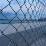 【悲報】日本国民帰国禁止　→　憲法違反であることが判明