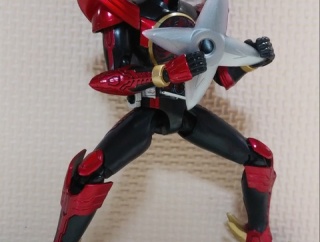 見掛けると買っちゃう100円ガチャガチャの謎の武具 戦国乱世 武器 刀 手裏剣