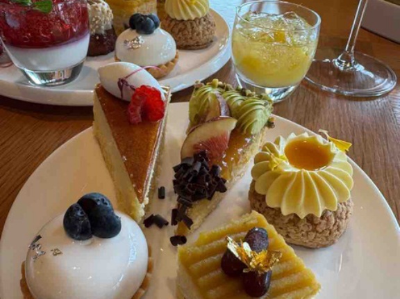 【リッツカールトン福岡】7000円のセミビュッフェランチ!@VIRIDIS