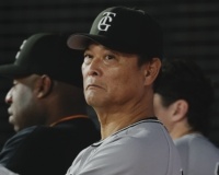 橋上代行、泣いてしまう