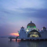 『マラッカ海峡モスク』の画像