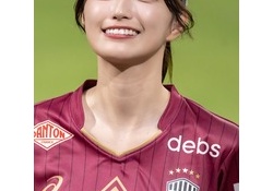 【朗報】乃木坂5期生、ヴィッセル神戸の試合で「私はサッカーが大好き」と発言