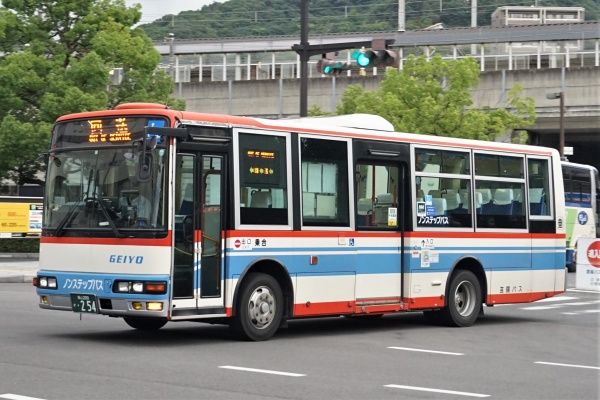 とびぃの落書帳 - 芸陽バス