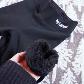 こたつ級のあたたかさ…裏ボアレギンスが今年は裏側黒で進化してた【神セール中】