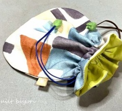 ありがとうございました＆巾着ポーチキットやワイヤーポーチ材料セットなど再出品しました。