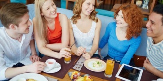 彼の友達に紹介されて、会ってすぐに「この子下ネタイケるからw」って紹介された。何でそんなこと言ったのか意味不明