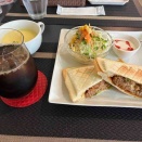 ボリュームのハンバーグのホットサンドモーニング