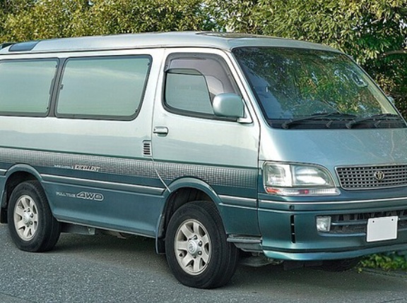 自家用車がハイエースやエブリイの奴