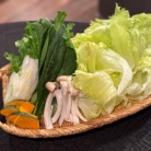 赤城牛の切り落としで、レタス鍋の夜ごはん
