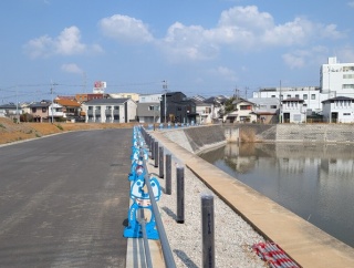 「柏の葉キャンパス」南東部の調整池「4号調整池」周辺の整備工事状況（2026年3月29日）