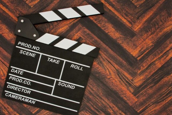 花の道でホットにまったりと